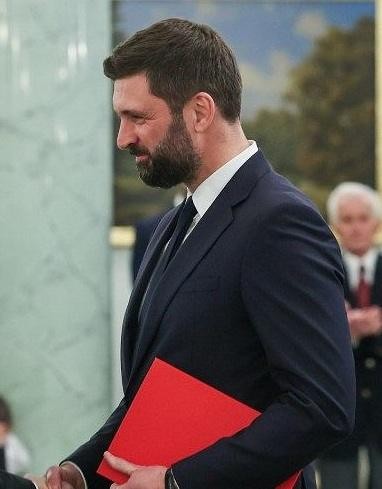 Nikodem Rachoń w miejscu pracy w Kancelarii Prezydenta RP
